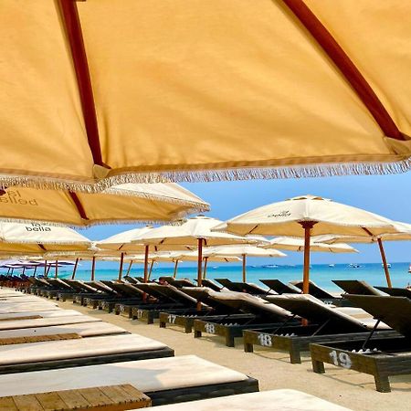 Blu D'Amare Ξενοδοχείο Τζίλι Τραγουανγκάν Εξωτερικό φωτογραφία